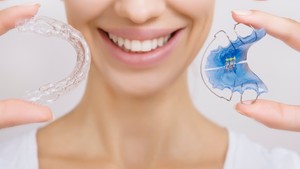 how to clean your retainer 